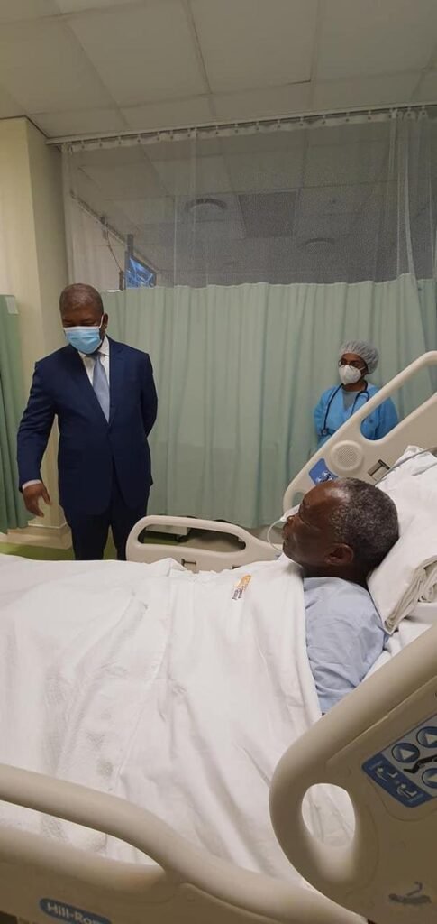 Joao-Lourenco-visita-Jorge-Valentim