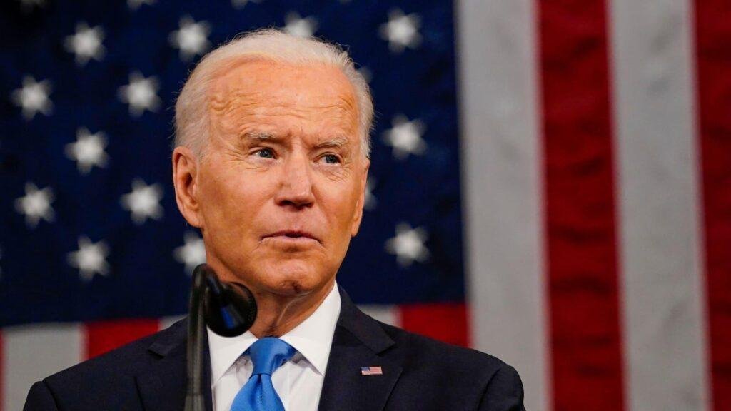 Estados Unidos emite ordem de restrição nas viagens para oito países africanos