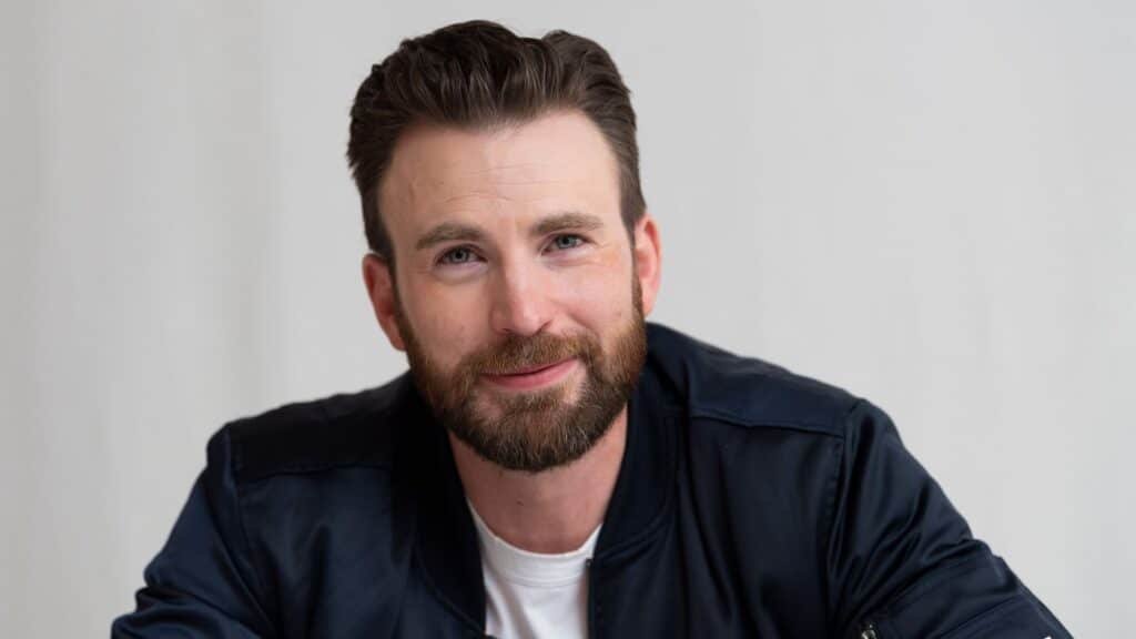 Actor Chris Evans considerado o homem mais sexy de 2021 Actor Chris Evans considerado o homem mais sexy de 2021
