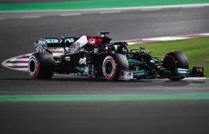FÓRMULA 1 Na DStv: UM DOMINGO ESPECIAL Hamilton vs Vertappen, de novo