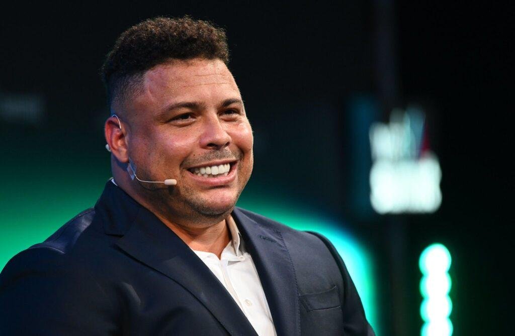 Ronaldo Fenómeno compra clube de futebol brasileiro