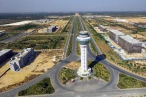 Presidente da República avalia nível de construção do novo Aeroporto de Luanda