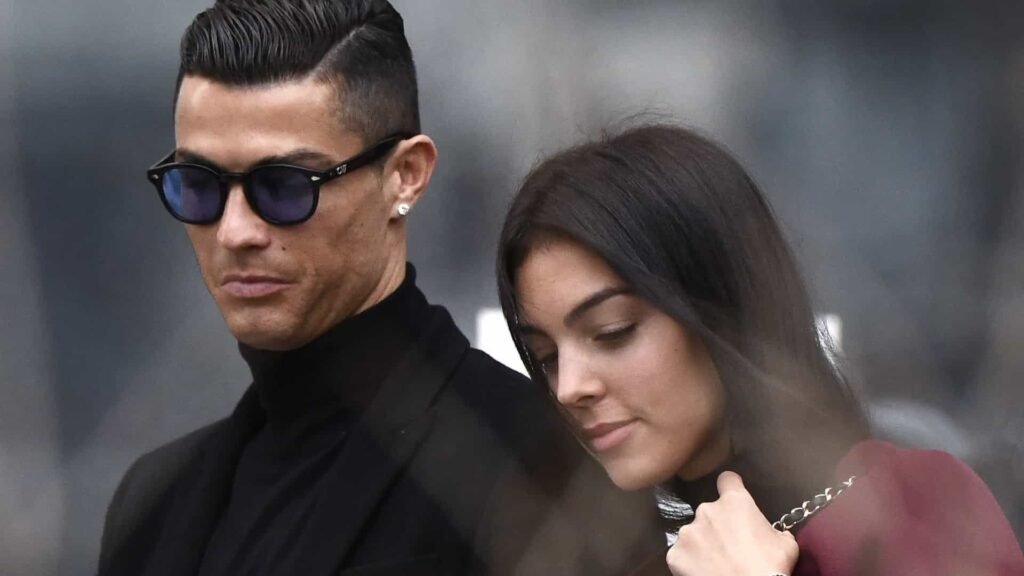 Morreu um dos bebés de Cristiano Ronaldo Morreu um dos bebés de Cristiano Ronaldo