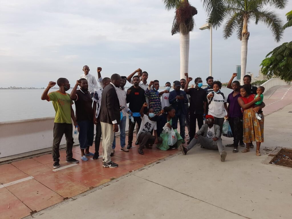 Tribunal absolve 20 ativistas dos crimes de desobediência e motim por “insuficiência de provas” Tribunal absolve 20 ativistas dos crimes de desobediência e motim por “insuficiência de provas”