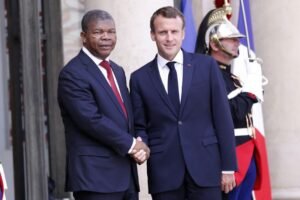 PR João Lourenço felicita Emmanuel Macron pela vitória nas eleições em França