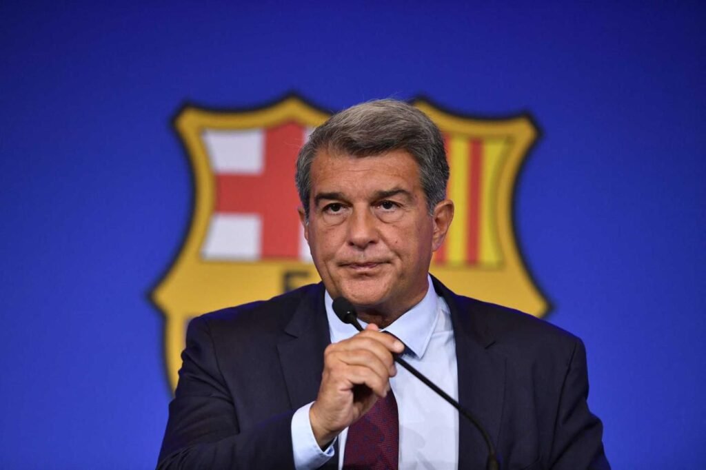 Laporta: «Para voltar ao Barcelona, Messi e Neymar teriam que vir de graça»