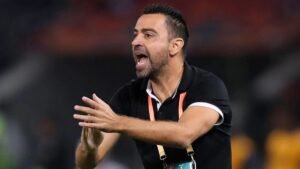 Xavi confirma negociações do Barça por Lewandowski