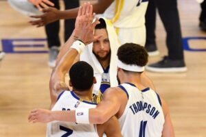 Warriors “bate” Dallas e está a uma vitória de se sagrar campeão da Conferência Oeste da NBA