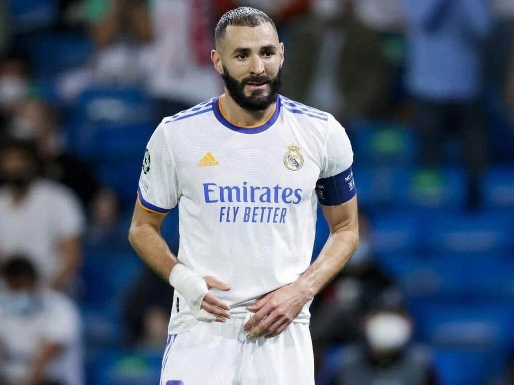 Detido alto funcionário do Governo albanês por assaltar a casa de Benzema Detido alto funcionário do Governo albanês por assaltar a casa de Benzema