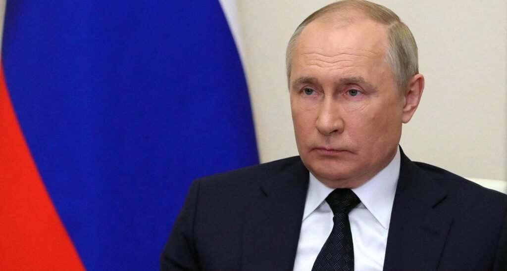 Vladimir Putin vai ser operado a um cancro, avança jornal