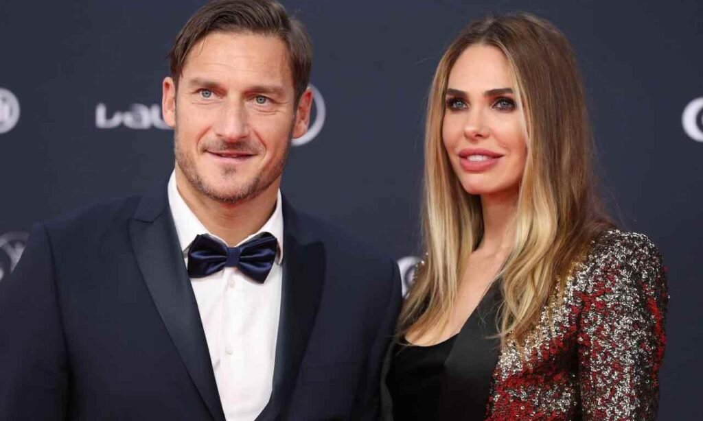 Depois de 20 anos, Francesco Totti e Ilary Blasi anunciam divórcio Depois de 20 anos, Francesco Totti e Ilary Blasi anunciam divórcio