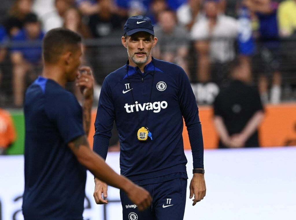 Técnico do Chelsea só quer contratações de jogadores vacinados contra a Covid-19