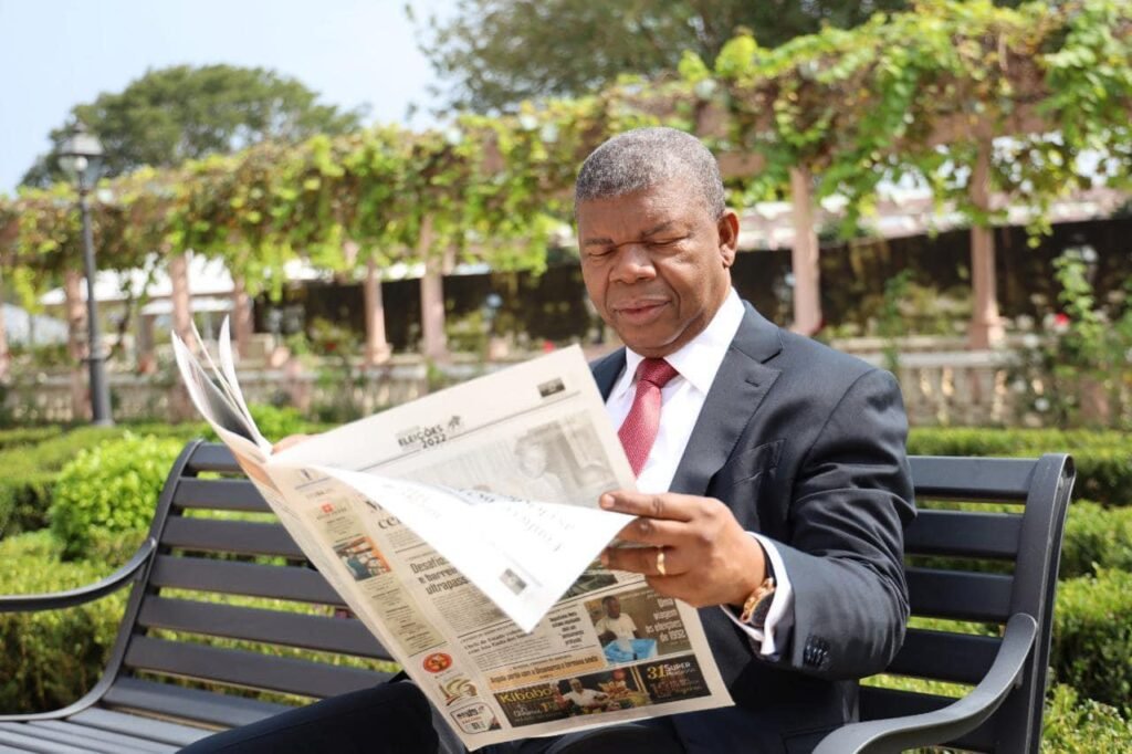 João Lourenço: «É a juventude quem vai determinar quem ganha as eleições gerais de 2022.»