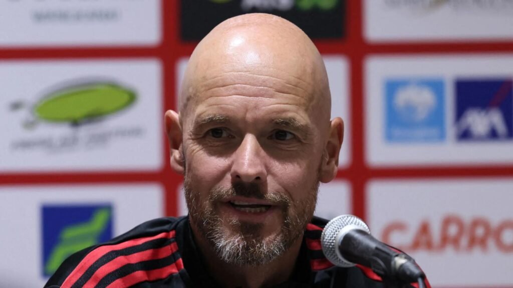 Ten Hag admite: «neste momento Cristiano Ronaldo não está no nível da equipa.» Ten Hag admite: «neste momento Cristiano Ronaldo não está no nível da equipa.»
