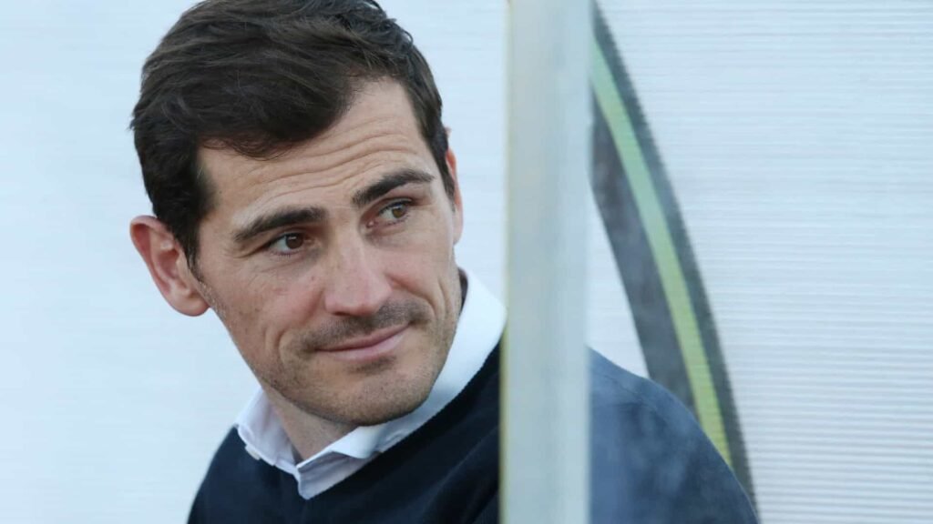 Iker Casillas anuncia que é homossexual