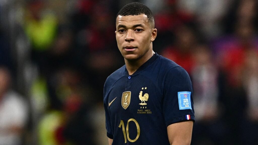 Real Madrid deu um ultimato a Kylian Mbappé para decidir o seu futuro Real Madrid deu um ultimato a Kylian Mbappé para decidir o seu futuro