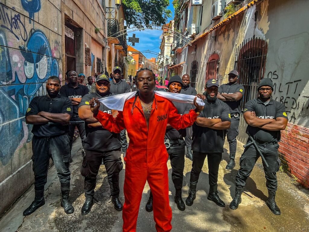 Música “Mima Só”, de Gerilson Insrael, atinge 100 mil visualizações em menos de 24h