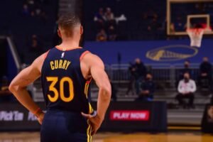 Stephen Curry, Durant e Williamson fora do All-Star Game