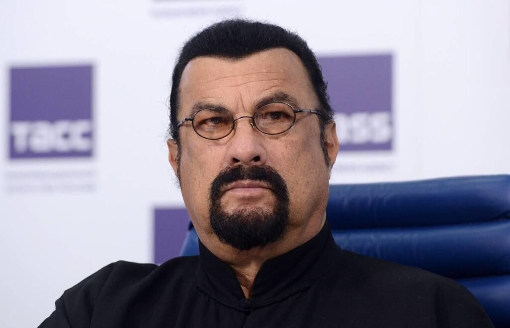 Rússia recruta Steven Seagal para ensinar artes marciais aos seus soldado