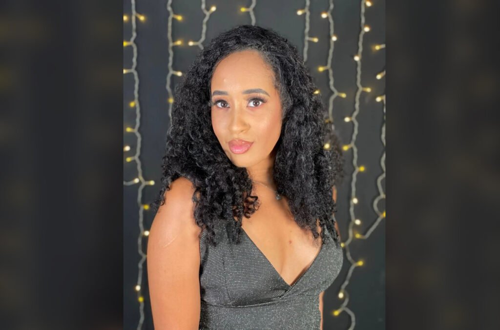 Londrina Kelly explica em comunicado que seu telemóvel foi roubado. Por isso, vazaram os vídeos Londrina Kelly explica em comunicado que seu telemóvel foi roubado. Por isso, vazaram os vídeos