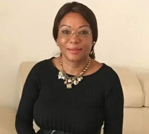 Maria Luísa Abrantes reage ao livro "Confissões de um Estadista" sobre José Eduardo dos Santos