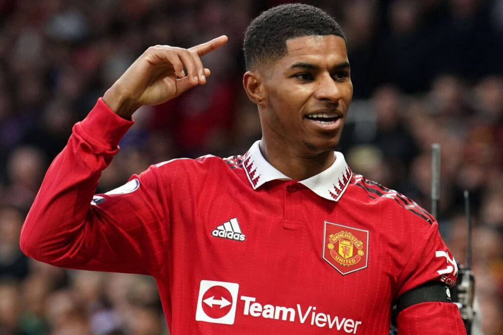 Marcus Rashford diz que escolheria Cristiano Ronaldo para “bater” um penálti de última hora se fosse para salvar a sua vida