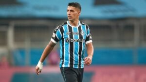 Luis Suárez quer devolver o dinheiro do salário que recebeu ao Grémio para se juntar a Lionel Messi no Inter Miami