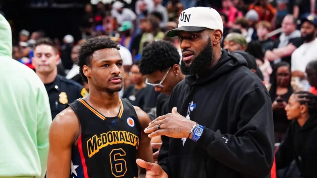 Filho de Lebron James sofre paragem cardíaca num treino Filho de Lebron James sofre paragem cardíaca num treino