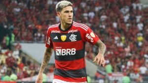 Avançado brasileiro Pedro agredido a soco pelo preparador físico do Flamengo