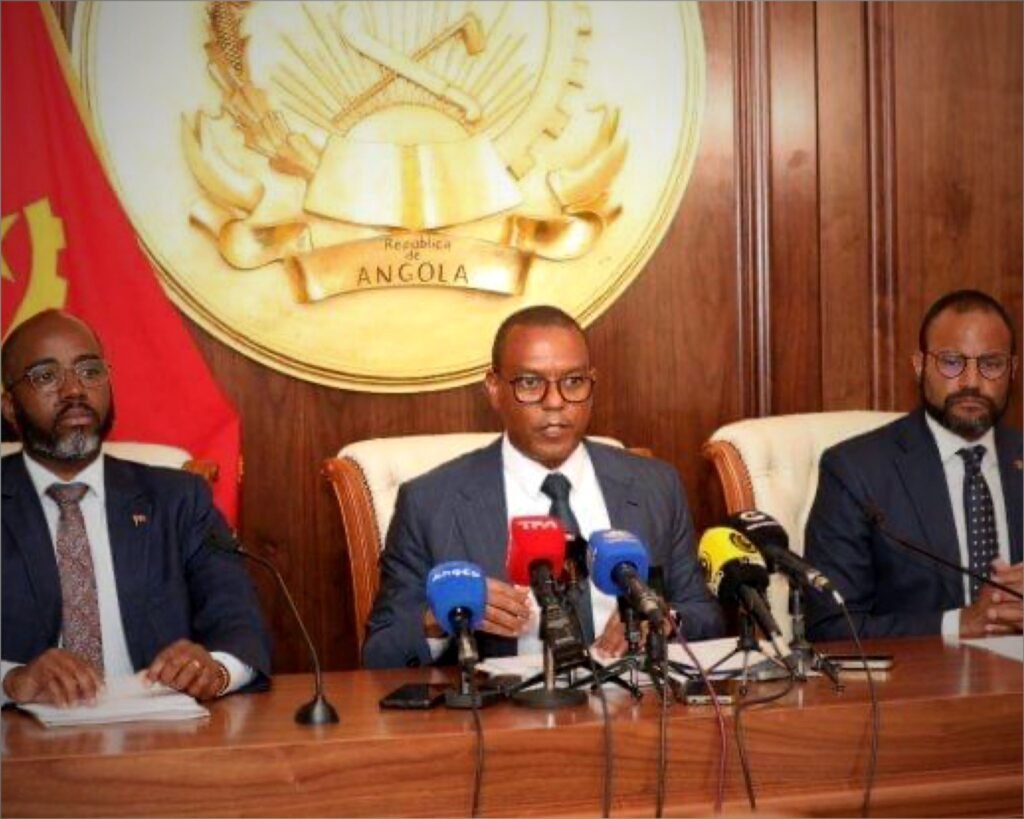 Governo reduzirá IVA de 14 para 7% em bens alimentares