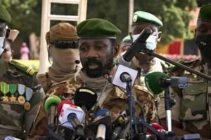 Mali e Burkina Faso apoiam o Golpe de Estado no Níger e advertem que qualquer intervenção militar estrangeira seria uma "declaração de guerra" contra os três países