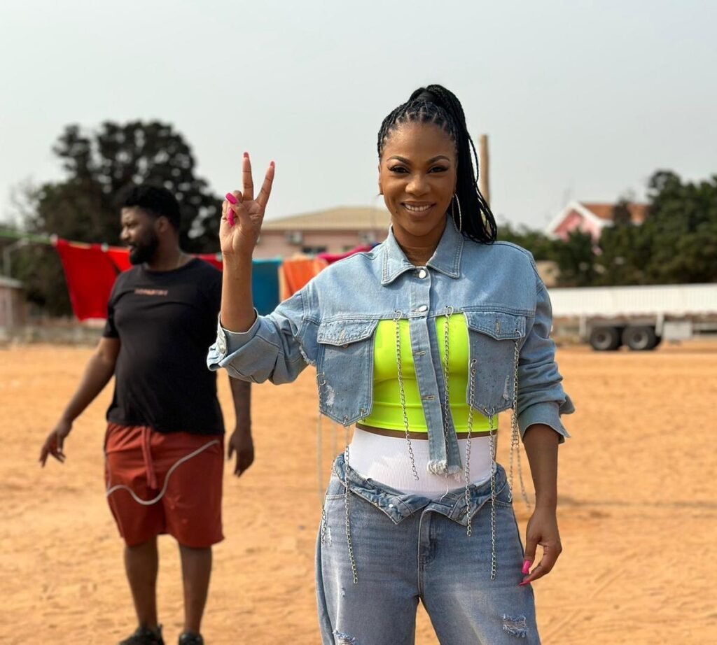 Yola Araújo grava videoclipe da nova música “Estou a Viver” Yola Araújo grava videoclipe da nova música “Estou a Viver”