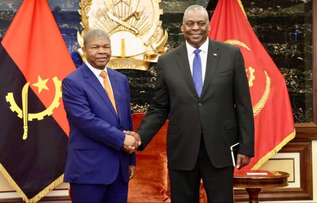 PR João Lourenço recebe em audiência Secretário da Defesa dos EUA