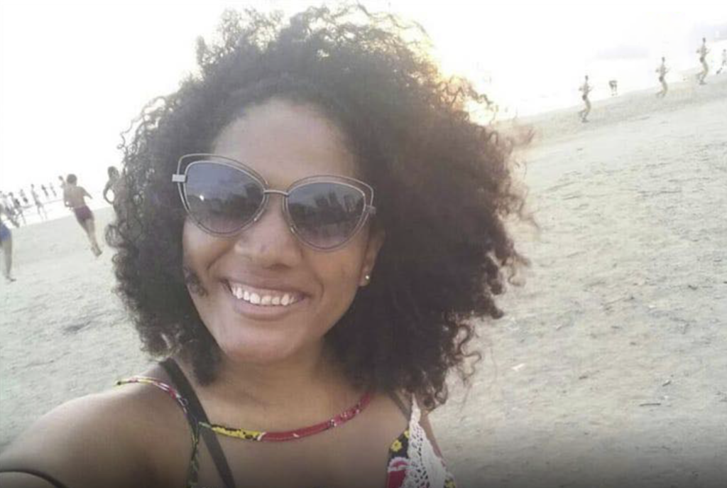 Jovem brasileira faz “vaquinha online” para estudar em Angola Jovem brasileira faz "vaquinha online" para estudar em Angola