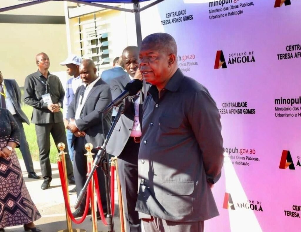 "Estamos a fazer o nosso melhor", Presidente João Lourenço