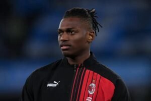 Rafael Leão pode rumar ao Liverpool