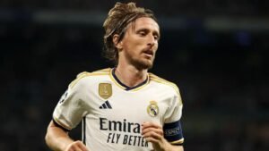 Luka Modrić sofre ataqu£s nas redes sociais por votar em Messi no prémio The Best da FIFA