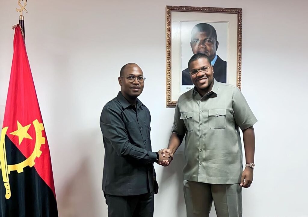Governador da Província do Kwanza Norte recebe em audiência o CEO do Grupo Cledugo Governador da Província do Kwanza Norte recebe em audiência o CEO do Grupo Cledugo