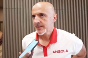 Pep Clarós deixa o comando da seleção sénior masculina de basquetebol