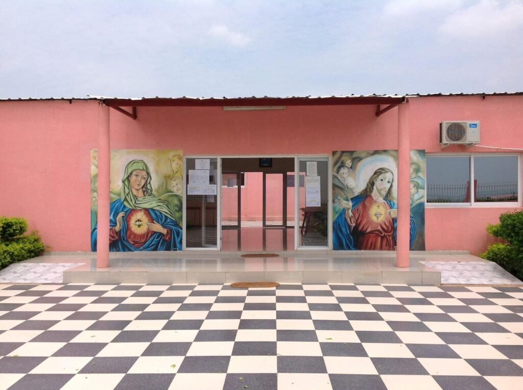 Colégio proíbe alunos e professores de ouvirem e dançarem Kuduro nas suas instalações