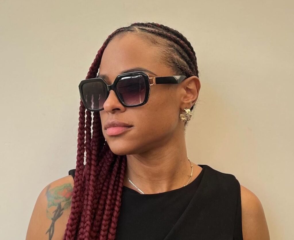 Stela de Carvalho é o novo rosto da TV Zimbo