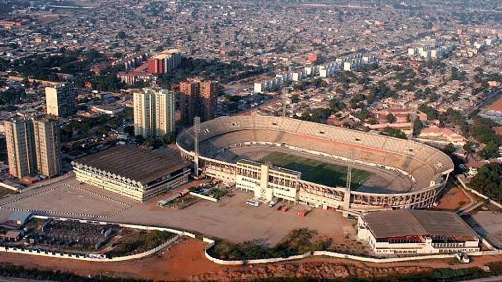 Governo avalia demolição ou recuperação do Estádio da Cidadela Governo avalia demolição ou recuperação do Estádio da Cidadela