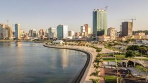 MPLA propõe a divisão de Luanda para dar lugar à criação de uma nova província