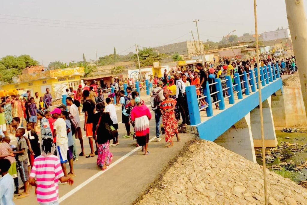 Anos depois, Cacuaco e Cazenga voltam a estar ligados pela ponte do Malueca