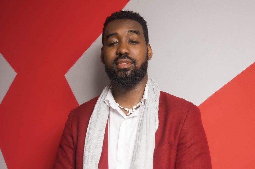 Tribunal ordena mandado de captura contra o dono da Xtagiarious Finance por ausências constantes no julgamento