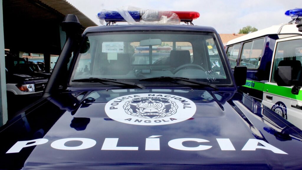 Oficial superior da polícia é suspenso após incidente com um agente de trânsito