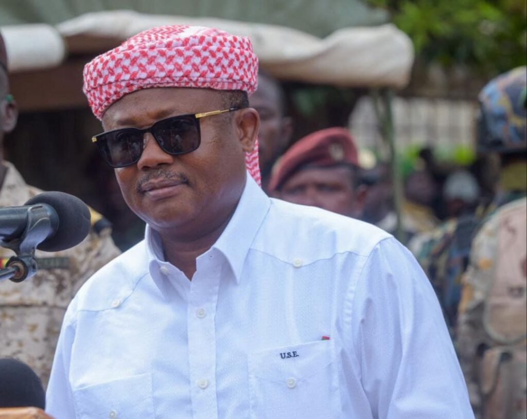 Presidente guineense anuncia que não se recandidata a segundo mandato após conselho da esposa