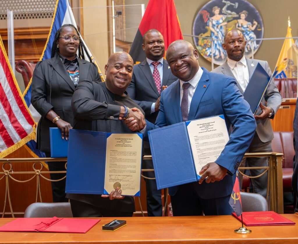 Cidades de Luanda e Newark estabelecem acordo de cooperação Cidades de Luanda e Newark estabelecem acordo de cooperação