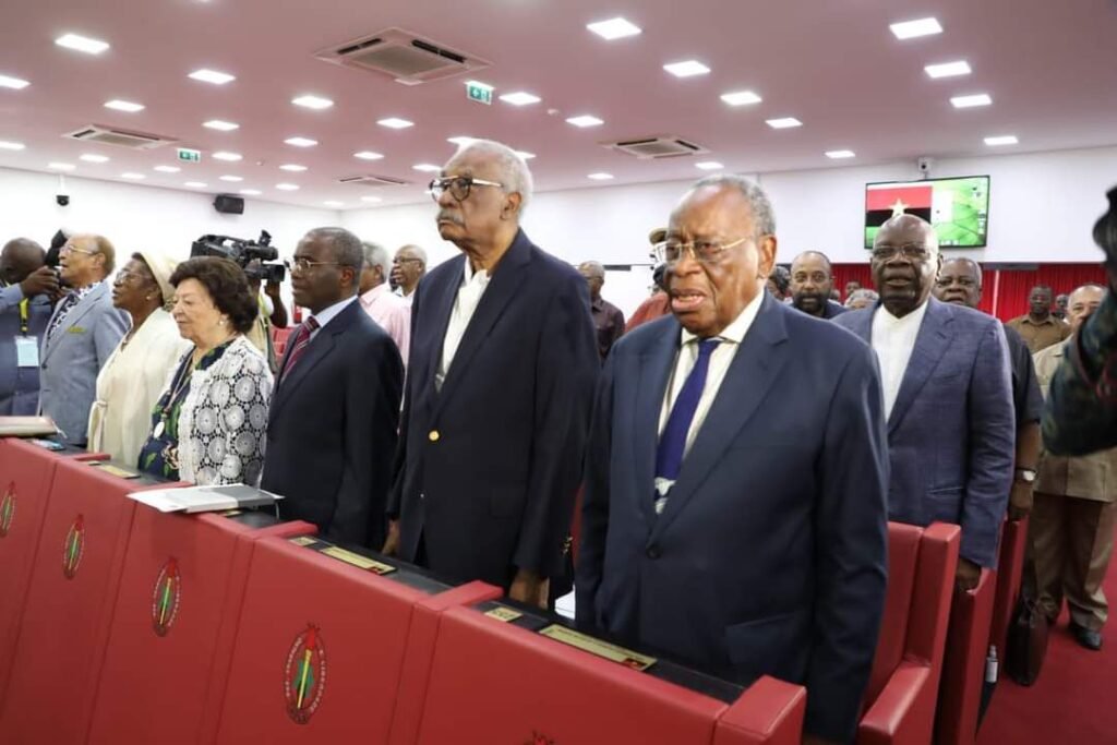 João Lourenço convoca o Conselho de Honra do MPLA para reunião