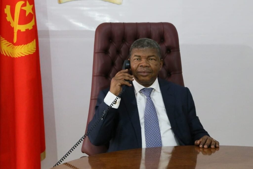 Presidente João Lourenço mantém conversa telefónica com Joe Biden